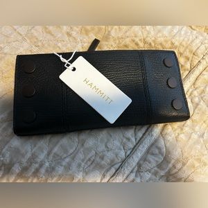 The perfect wallet, thin but with enough pockets- the Hammitt Detail all love
